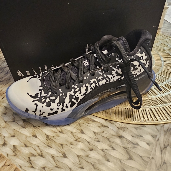 Jordan zion3 youth - Picture 1 of 11